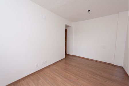 Sala de apartamento à venda com 2 quartos, 50m² em Milionários, Belo Horizonte