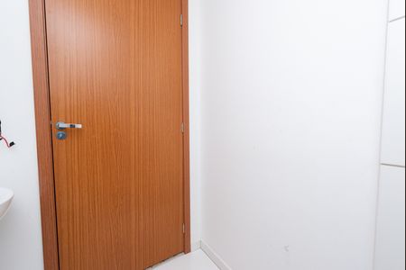 Apartamento à venda com 50m², 2 quartos e 1 vaga Apartamento à venda com 50m², 2 quartos e 1 vagaBanheiro