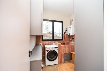Casa à venda com 132m², 3 quartos e 2 vagas Casa à venda com 132m², 3 quartos e 2 vagasÁrea de Serviço