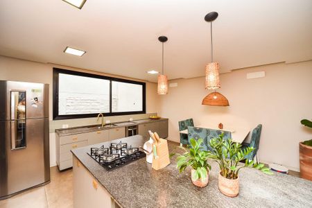 Casa à venda com 132m², 3 quartos e 2 vagas Casa à venda com 132m², 3 quartos e 2 vagasCozinha