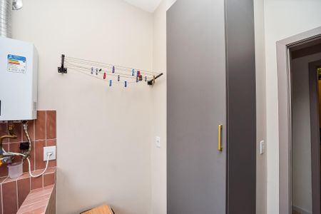 Casa à venda com 132m², 3 quartos e 2 vagas Casa à venda com 132m², 3 quartos e 2 vagasÁrea de Serviço