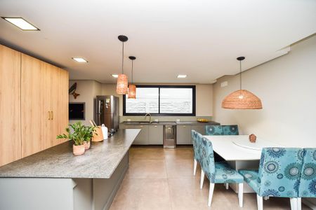 Casa à venda com 132m², 3 quartos e 2 vagas Casa à venda com 132m², 3 quartos e 2 vagasCozinha
