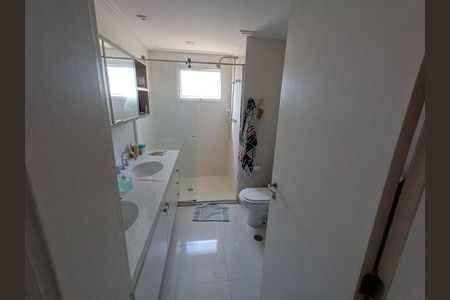 Apartamento à venda com 204m², 4 quartos e 3 vagas