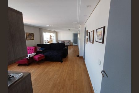 Apartamento à venda com 204m², 4 quartos e 3 vagas