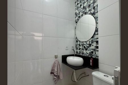 Casa à venda com 87m², 3 quartos e 2 vagas