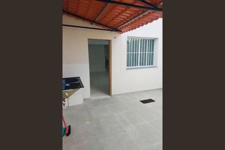 Casa à venda com 2 quartos, 108m² em Vila Assunção, Santo André