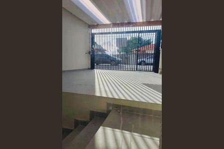 Casa à venda com 2 quartos, 108m² em Vila Assunção, Santo André