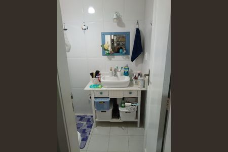 Casa de condomínio à venda com 90m², 3 quartos e 2 vagas Casa de condomínio à venda com 90m², 3 quartos e 2 vagasBanheiro