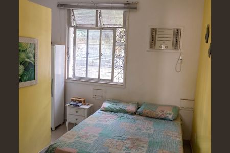 Casa de condomínio à venda com 90m², 3 quartos e 2 vagas Casa de condomínio à venda com 90m², 3 quartos e 2 vagasQuarto