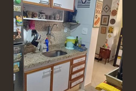 Casa de condomínio à venda com 90m², 3 quartos e 2 vagas Casa de condomínio à venda com 90m², 3 quartos e 2 vagasCozinha
