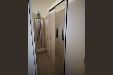 Casa de condomínio à venda com 90m², 3 quartos e 2 vagas Casa de condomínio à venda com 90m², 3 quartos e 2 vagasBanheiro