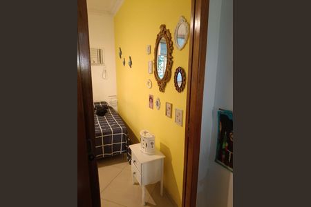 Casa de condomínio à venda com 90m², 3 quartos e 2 vagas Casa de condomínio à venda com 90m², 3 quartos e 2 vagasQuarto