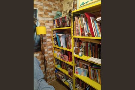 Casa de condomínio à venda com 90m², 3 quartos e 2 vagas Casa de condomínio à venda com 90m², 3 quartos e 2 vagasSala
