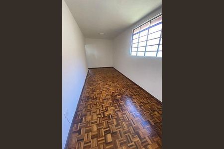 Apartamento à venda com 3 quartos, 75m² em Santa Efigênia, Belo Horizonte