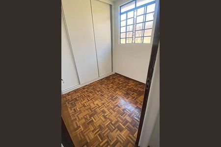 Apartamento à venda com 3 quartos, 75m² em Santa Efigênia, Belo Horizonte