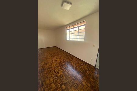 Apartamento à venda com 3 quartos, 75m² em Santa Efigênia, Belo Horizonte