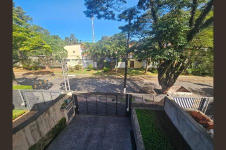 Casa à venda com 223m², 4 quartos e 4 vagas