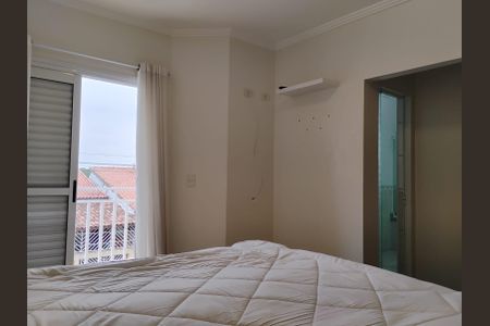 Casa à venda com 219m², 3 quartos e 4 vagas Casa à venda com 219m², 3 quartos e 4 vagasQuarto