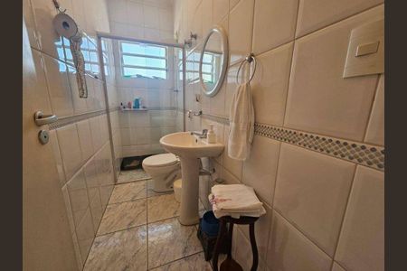 Casa à venda com 263m², 3 quartos e 3 vagas