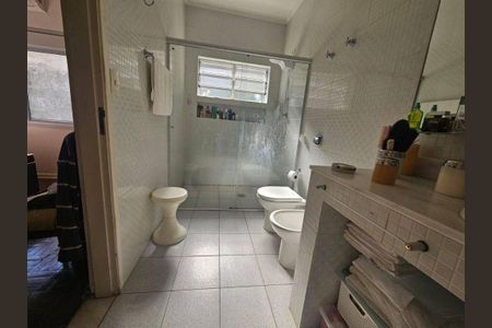 Casa à venda com 3 quartos, 263m² em Vila Universitaria, São Paulo