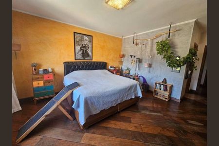 Casa à venda com 500m², 4 quartos e 5 vagas