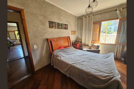 Casa à venda com 500m², 4 quartos e 5 vagas