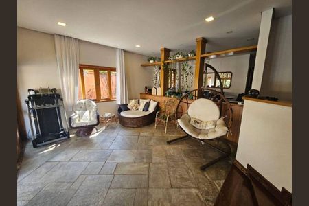 Casa à venda com 500m², 4 quartos e 5 vagas