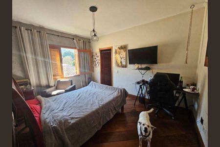 Casa à venda com 500m², 4 quartos e 5 vagas