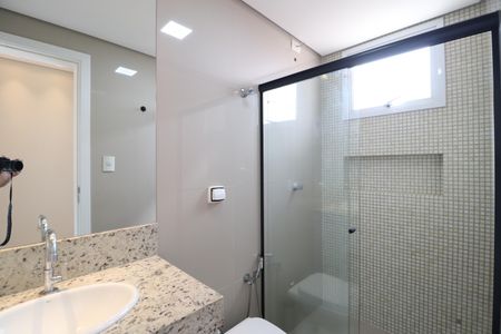 Apartamento para alugar com 102m², 3 quartos e 2 vagasBanheiro do Quarto 3