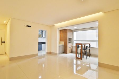 Apartamento para alugar com 102m², 3 quartos e 2 vagasSala