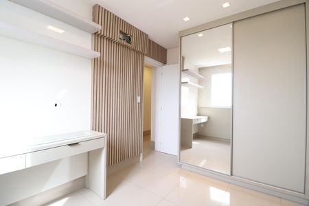 Apartamento para alugar com 102m², 3 quartos e 2 vagasQuarto 2