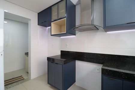 Apartamento para alugar com 102m², 3 quartos e 2 vagasCozinha