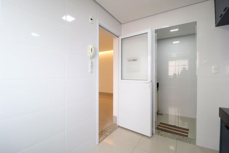 Apartamento para alugar com 102m², 3 quartos e 2 vagasCozinha