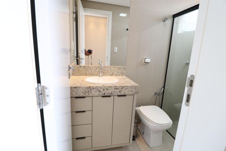 Apartamento para alugar com 102m², 3 quartos e 2 vagasBanheiro do Quarto 3