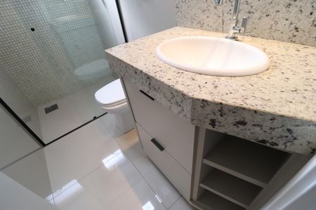 Apartamento para alugar com 102m², 3 quartos e 2 vagasBanheiro Social
