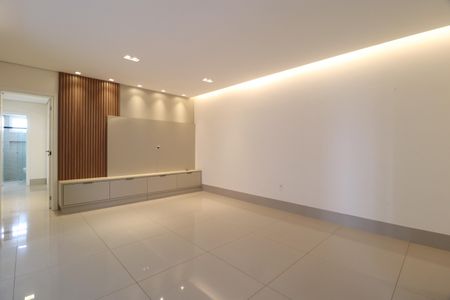 Apartamento para alugar com 102m², 3 quartos e 2 vagasSala