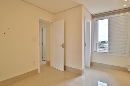 Apartamento para alugar com 102m², 3 quartos e 2 vagasQuarto 3 - Suíte