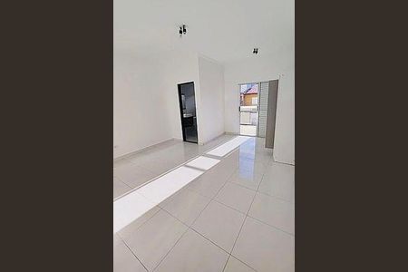 Casa à venda com 220m², 3 quartos e 4 vagas
