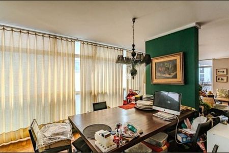 Apartamento à venda com 2 quartos, 210m² em Jardim Paulista, São Paulo
