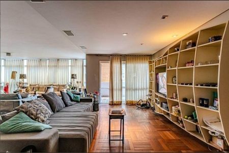 Apartamento à venda com 2 quartos, 210m² em Jardim Paulista, São Paulo