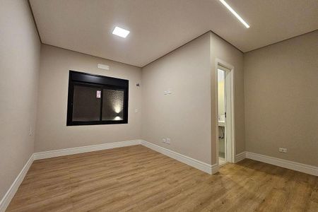 Casa à venda com 4 quartos, 330m² em Villas do Jaguari, Santana de Parnaíba