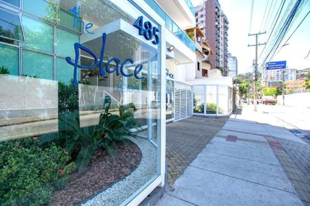 Apartamento à venda com 72m², 2 quartos e 1 vaga