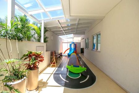 Apartamento à venda com 72m², 2 quartos e 1 vaga