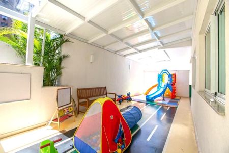 Apartamento à venda com 72m², 2 quartos e 1 vaga
