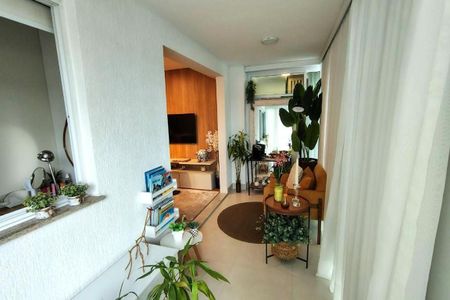 Apartamento à venda com 72m², 2 quartos e 1 vaga