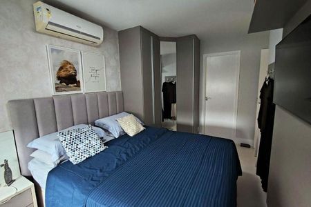 Apartamento à venda com 72m², 2 quartos e 1 vaga