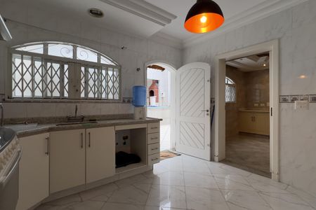 Casa à venda com 230m², 3 quartos e 4 vagasCozinha