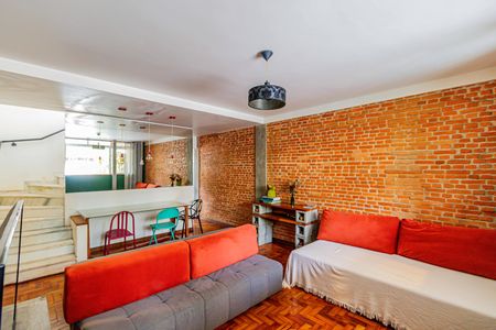 Sala de casa para alugar com 3 quartos, 134m² em Jardim Bonfiglioli, São Paulo