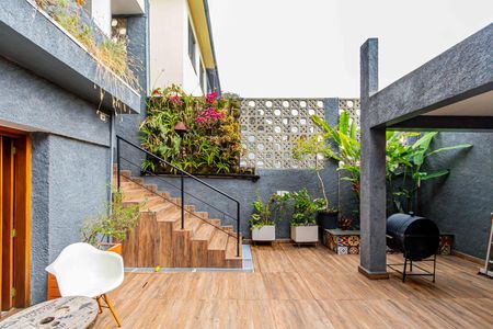 Casa para alugar com 134m², 3 quartos e 3 vagas Casa para alugar com 134m², 3 quartos e 3 vagasÁrea externa
