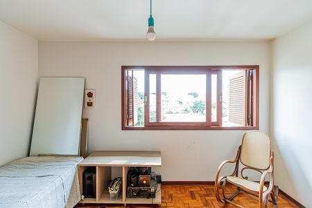 Casa para alugar com 134m², 3 quartos e 3 vagas Casa para alugar com 134m², 3 quartos e 3 vagasQuarto